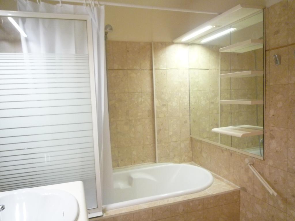 Ferienwohnung Freres Pradignac Cannes Zimmer foto